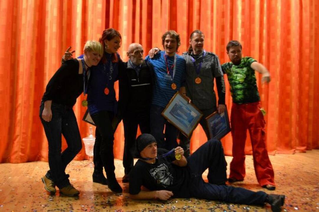 Kauno skulptorius Rusijoje triumfavo su senute iš sniego