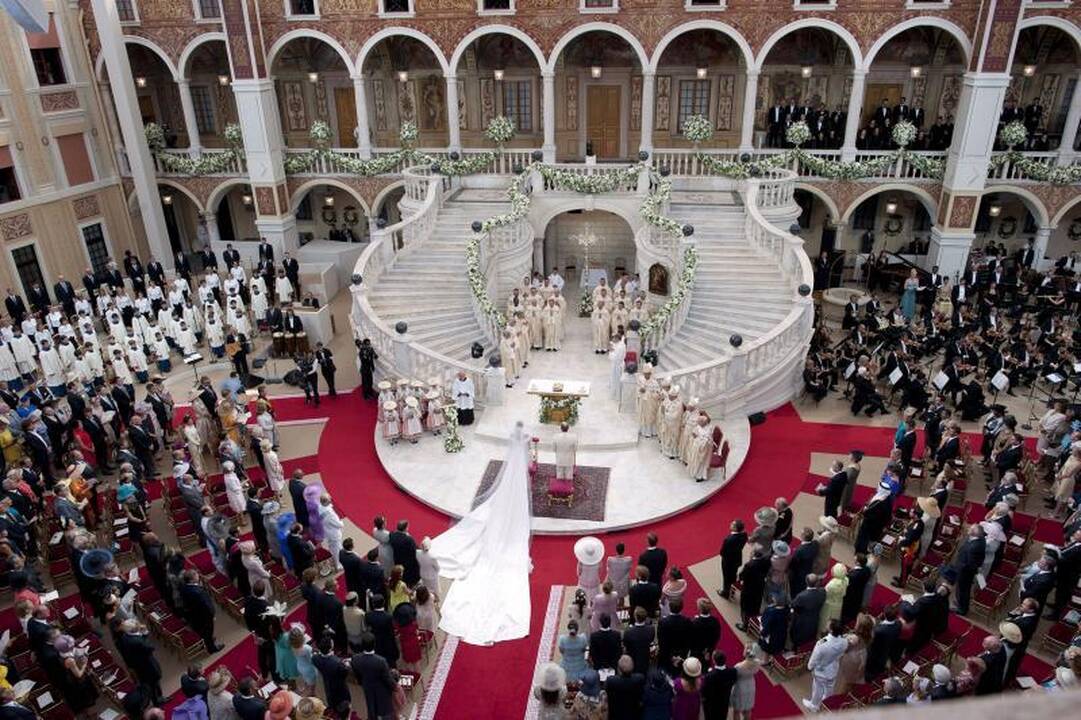 Žiniasklaida: princesė Charlene bandė bėgti tris kartus