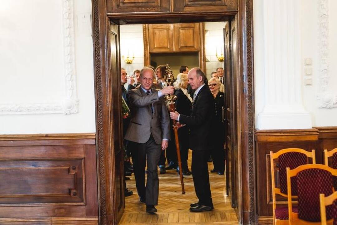 Kuriems teatralams šiemet nusišypsojo Fortūna?