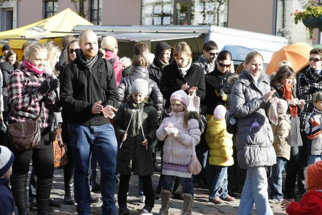"Klaipėdos" jubiliejų miestiečiai šventė "Saulėto rudens" šventėje 
