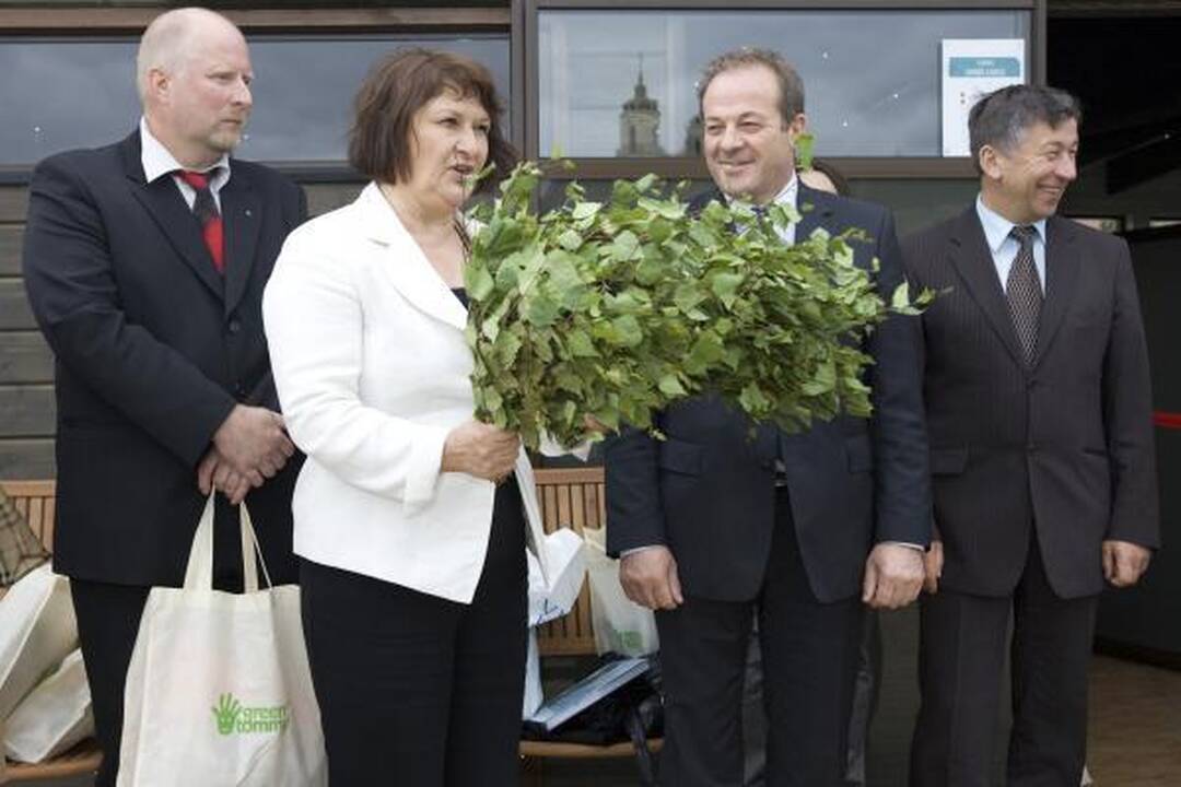 Pirtis prie Baltojo tilto kainuos 10 litų