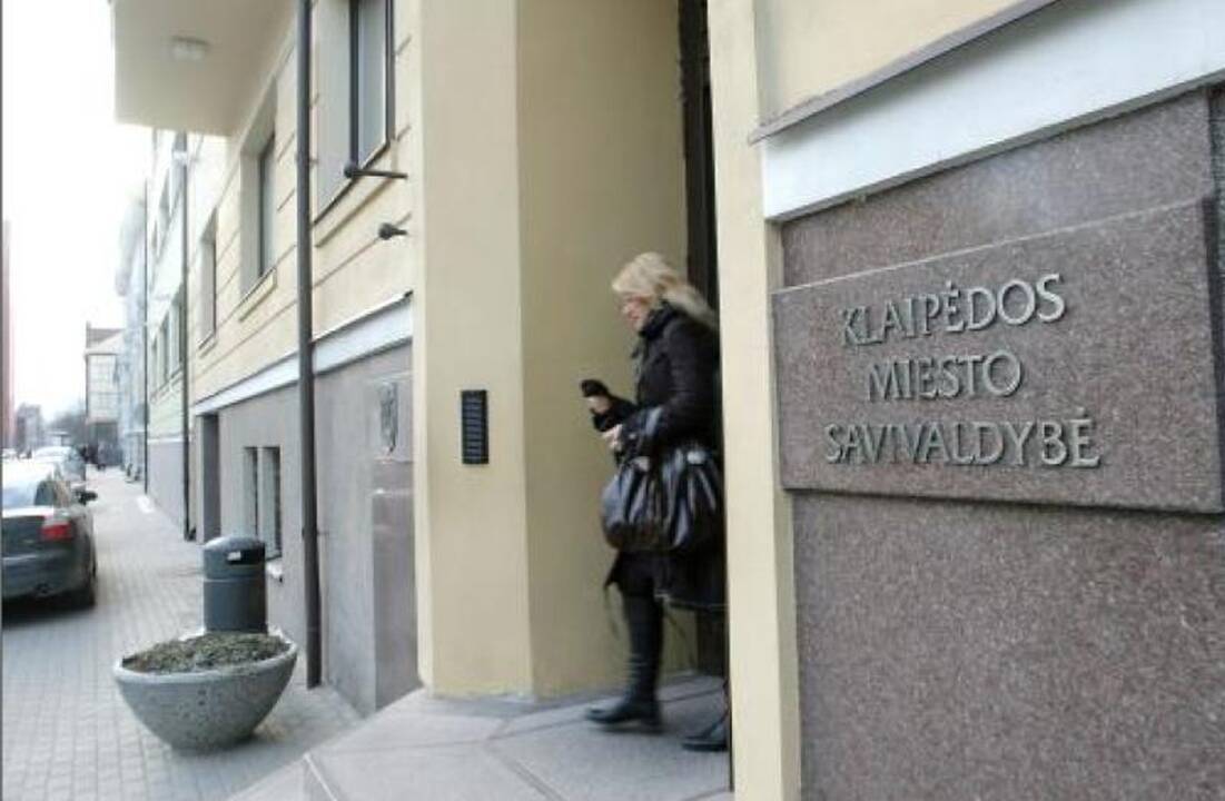 Uostamiesčio savivaldybė vėl ieško darbuotojų 
