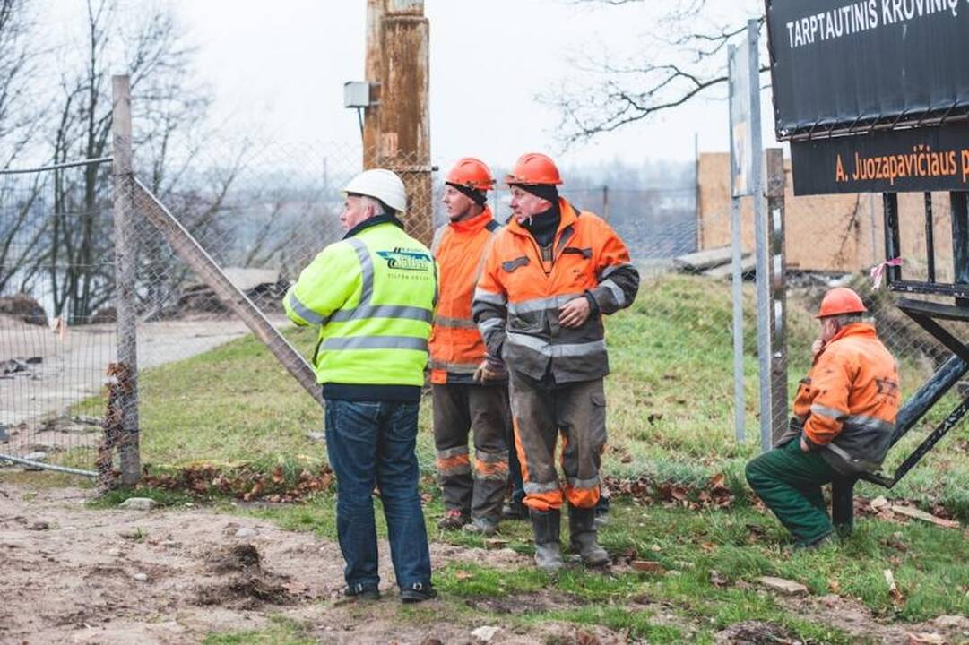 Panemunės tiltą išdraskė sprogimas, laukia dar penki bandymai