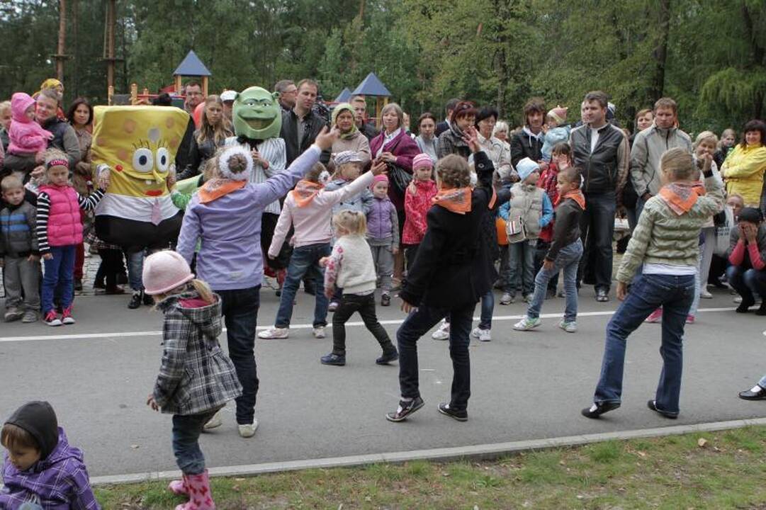 Šeimos laisvalaikį leido Rudens linksmybių šventėje