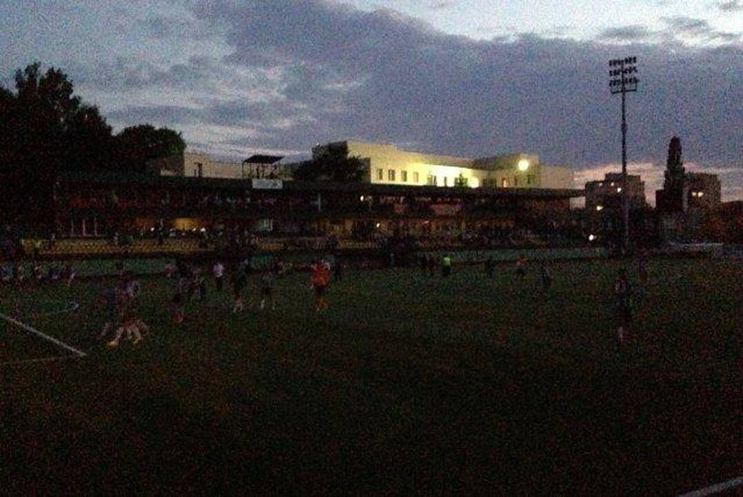 Tamsa LFF stadione:    kas    kaltas?   