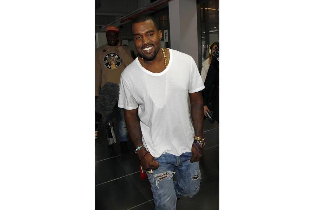 Kanye Westo drabužių kolekcijai - kritikos lavina