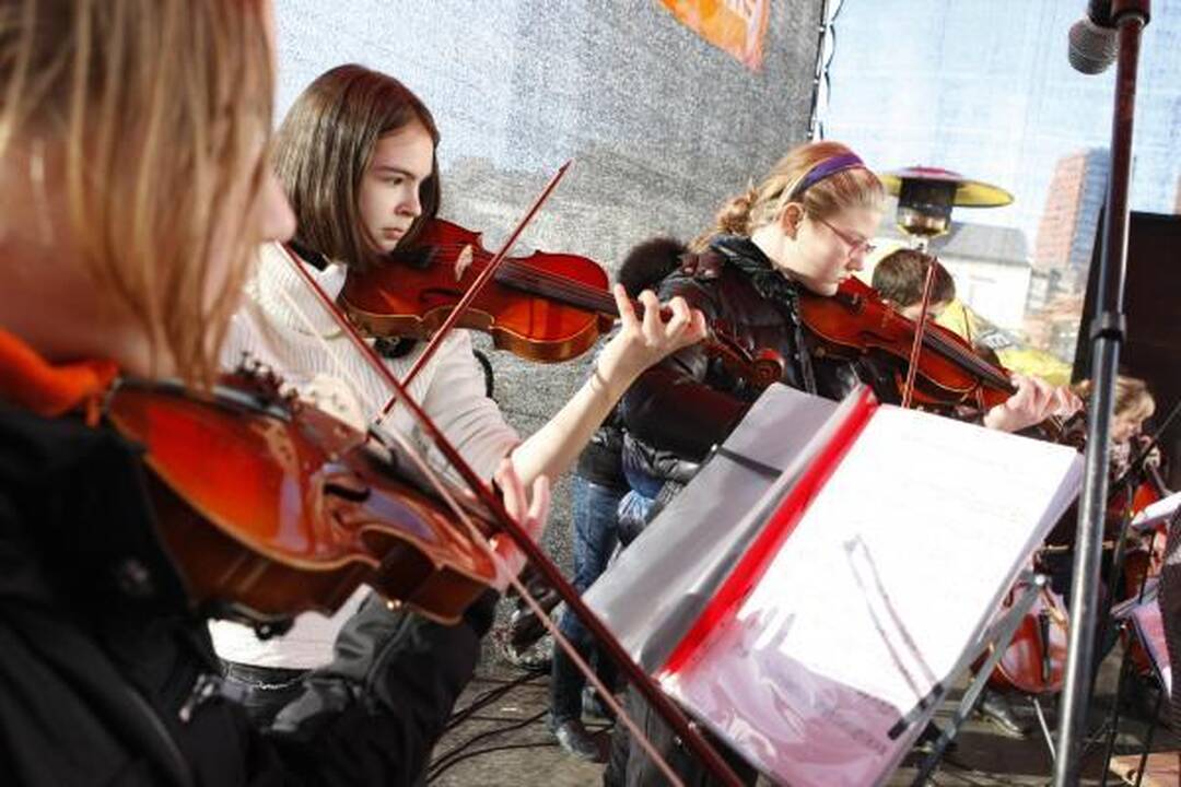 "Klaipėdos" jubiliejų miestiečiai šventė "Saulėto rudens" šventėje 