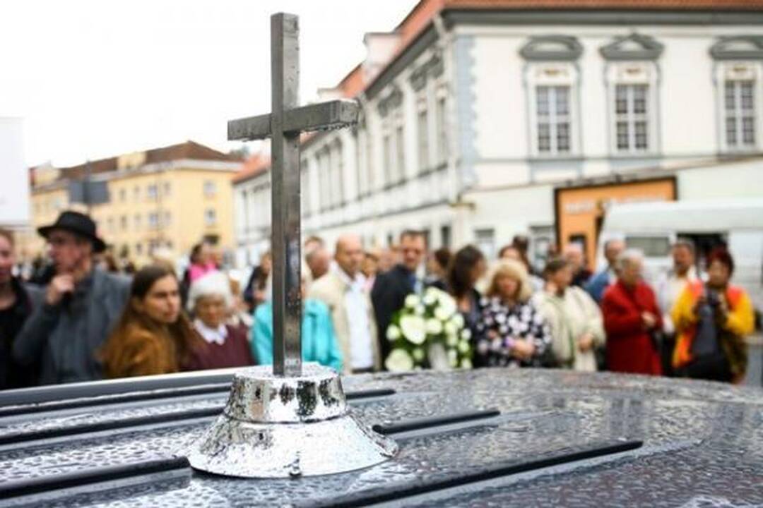 Sostinės Antakalnio kapinėse palaidotas kompozitorius G.Abarius