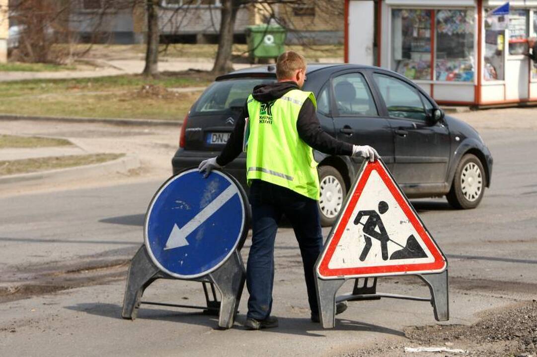 Kauno duobėms lopyti – papildomi milijonai