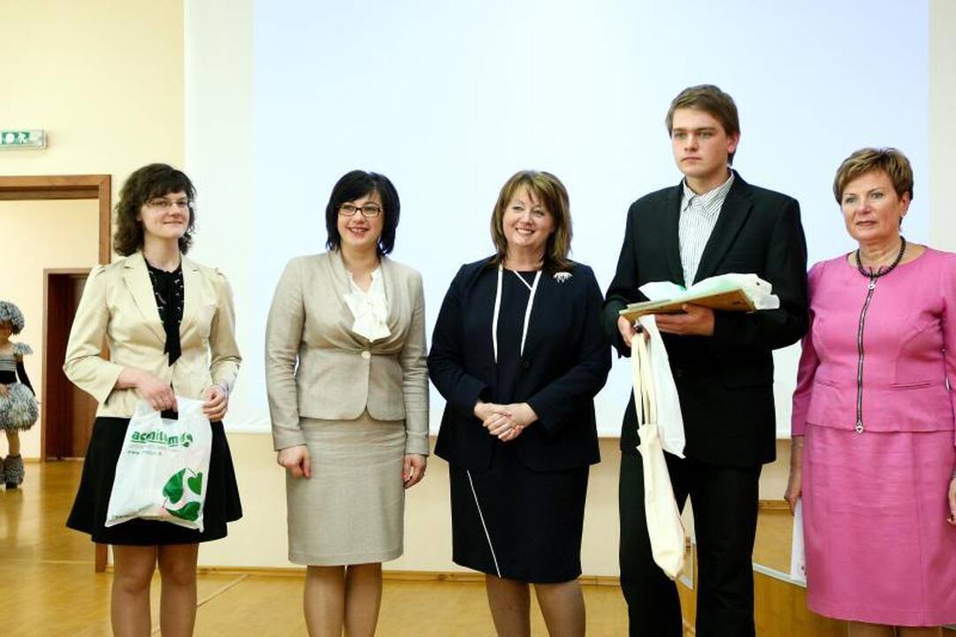 Piešinių konkurso nugalėtojai keliaus į Europos Parlamentą