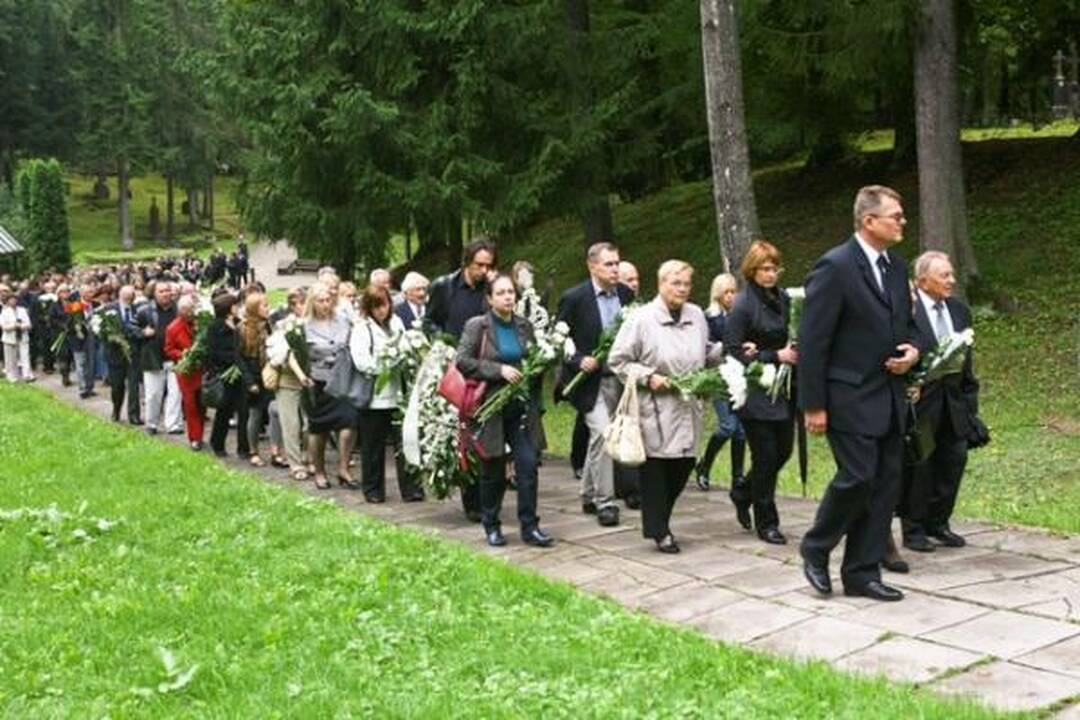 Sostinės Antakalnio kapinėse palaidotas kompozitorius G.Abarius