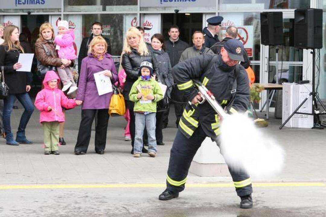 Šv. Florijono dieną Klaipėdos ugniagesiai šventė kukliai