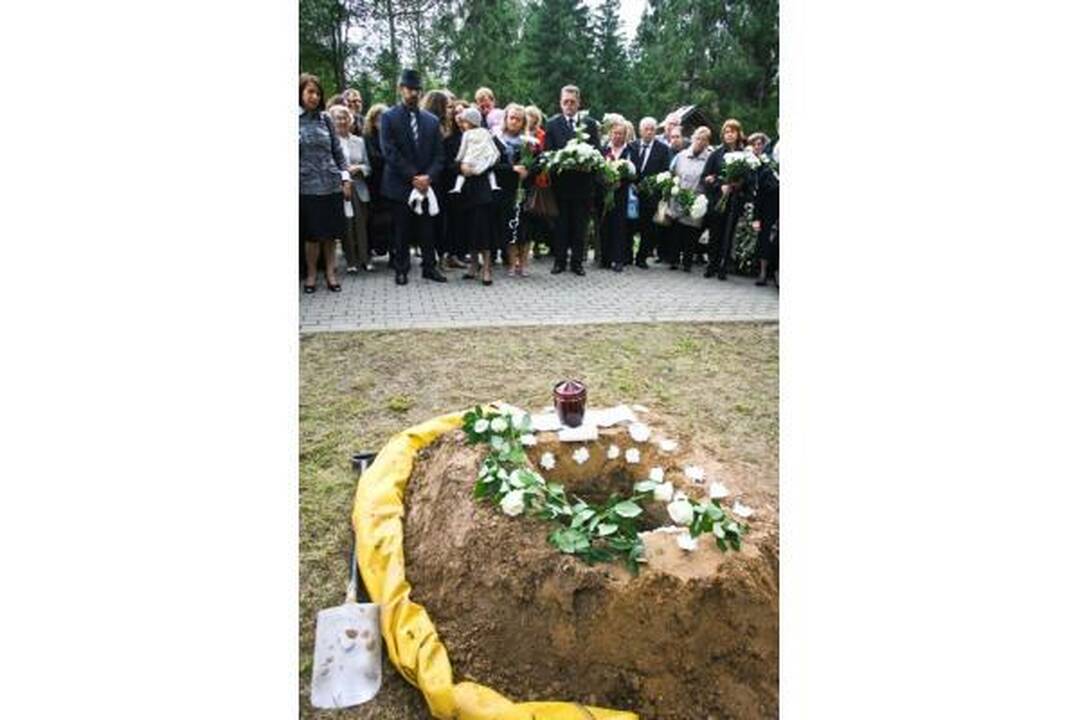 Sostinės Antakalnio kapinėse palaidotas kompozitorius G.Abarius