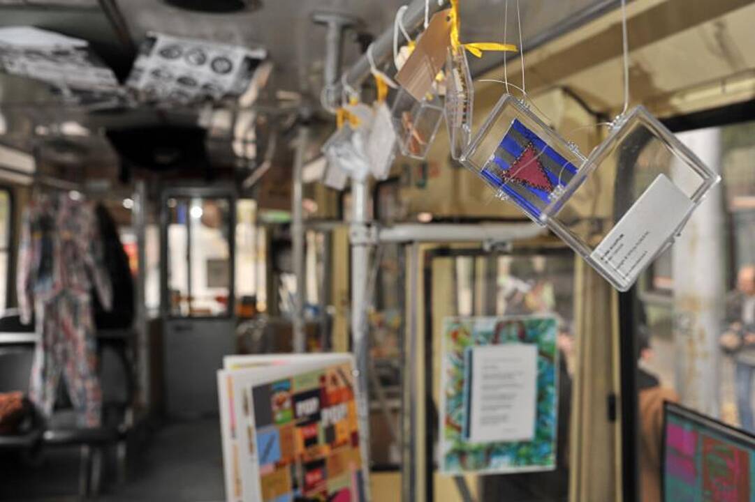 Į Kauno gatves išriedėjo „Fluxus“ troleibusas