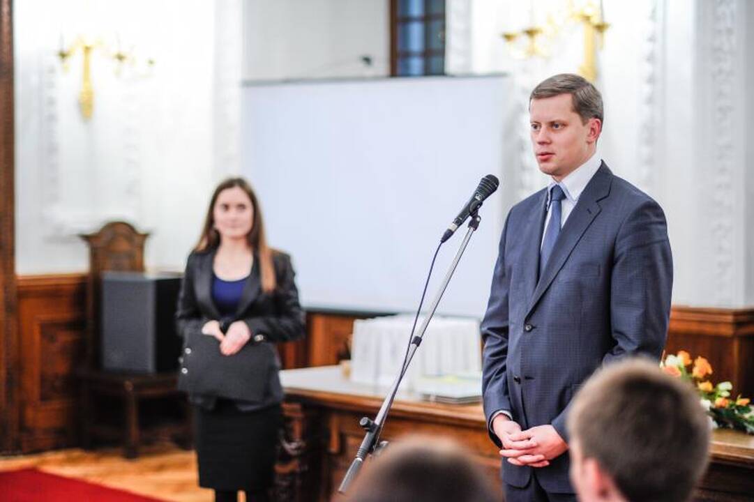Politikai ir verslininkai Kauno jaunimui dalijo patarimus