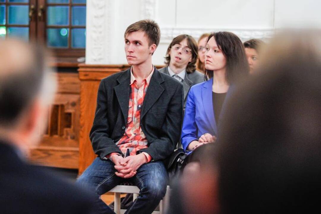 Politikai ir verslininkai Kauno jaunimui dalijo patarimus