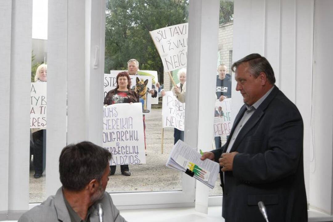 Klaipėdos rajono vicemerais išrinkti R.Cirtautaitė ir K.Cirtautas