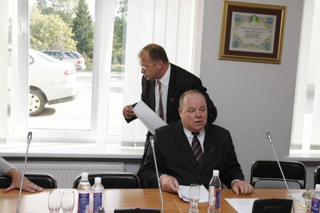 Klaipėdos rajono vicemerais išrinkti R.Cirtautaitė ir K.Cirtautas