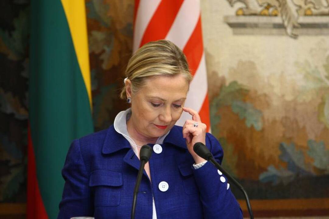 H.Clinton nekomentuoja CŽV kalėjimo istorijos