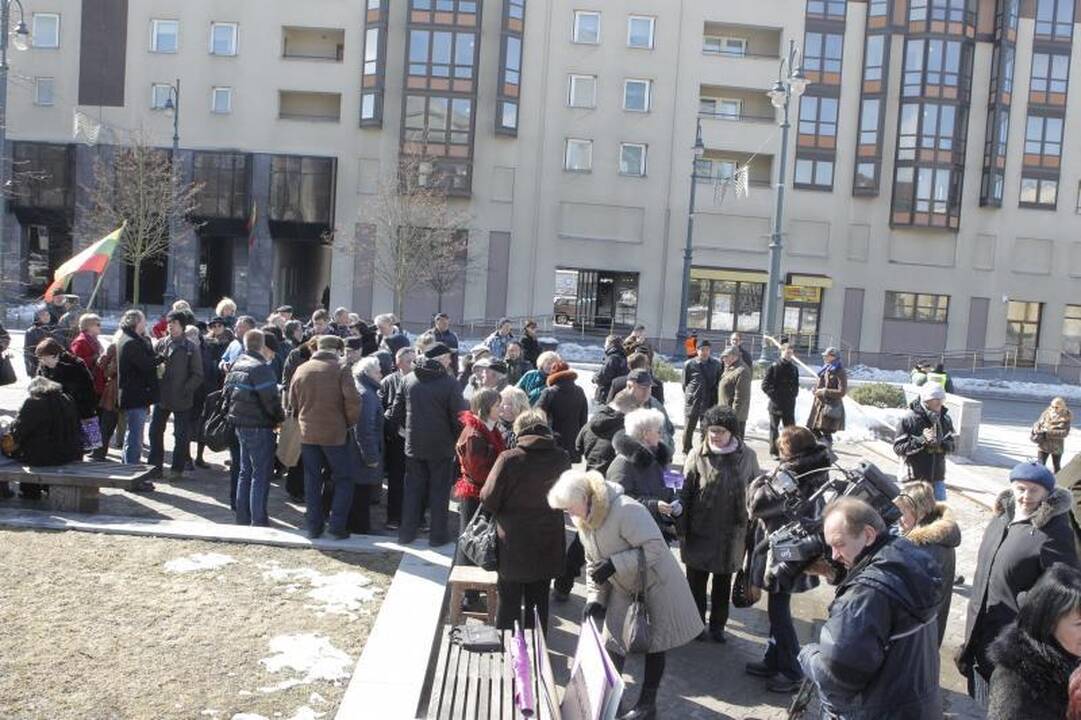 Seimas panaikino N.Venckienės teisinę neliečiamybę (23 balsavo prieš) 