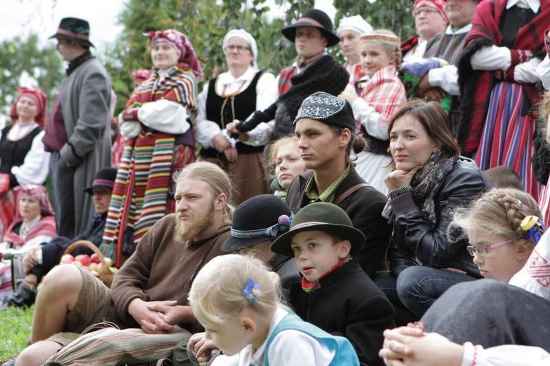 Klaipėdos Botanikos sode – folkloro šventė