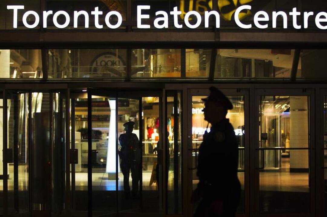 Sulaikytas vyras, kuris, kaip įtariama, šaudė Toronto prekybos centre 