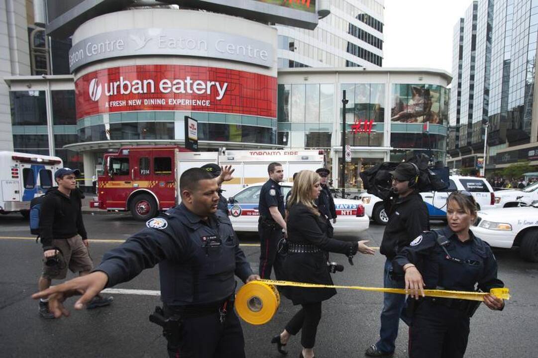 Sulaikytas vyras, kuris, kaip įtariama, šaudė Toronto prekybos centre 