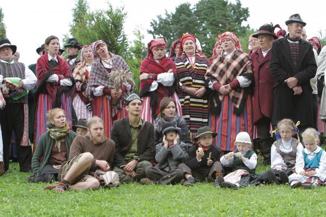 Klaipėdos Botanikos sode – folkloro šventė