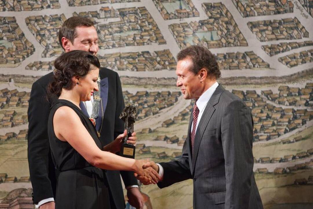 Nusipelniusiems vilniečiams išdalintos šv. Kristoforo statulėlės