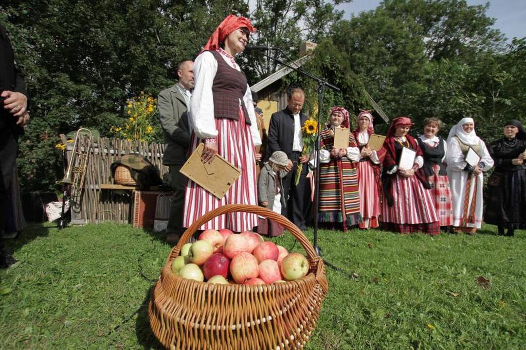 Klaipėdos Botanikos sode – folkloro šventė