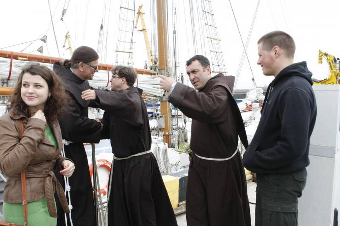 „Vilties misijos 2012“ ekipažas saugiai pasiekė Klaipėdos uostą