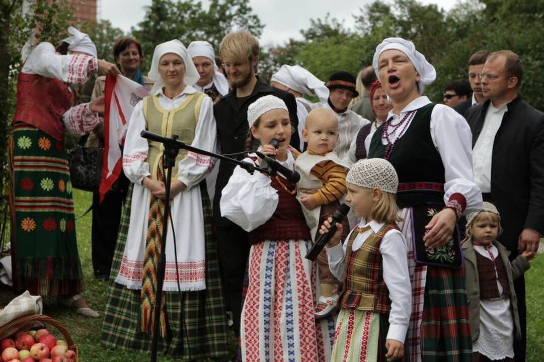 Klaipėdos Botanikos sode – folkloro šventė