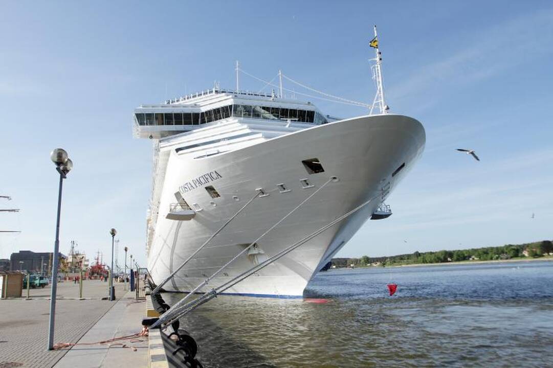 Klaipėdoje - milžiniškas kruizinis laivas "Costa Pacifica"