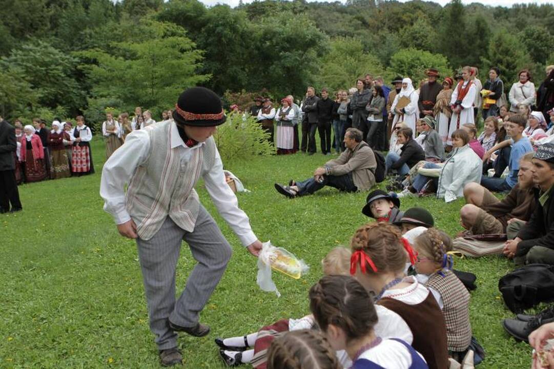 Klaipėdos Botanikos sode – folkloro šventė