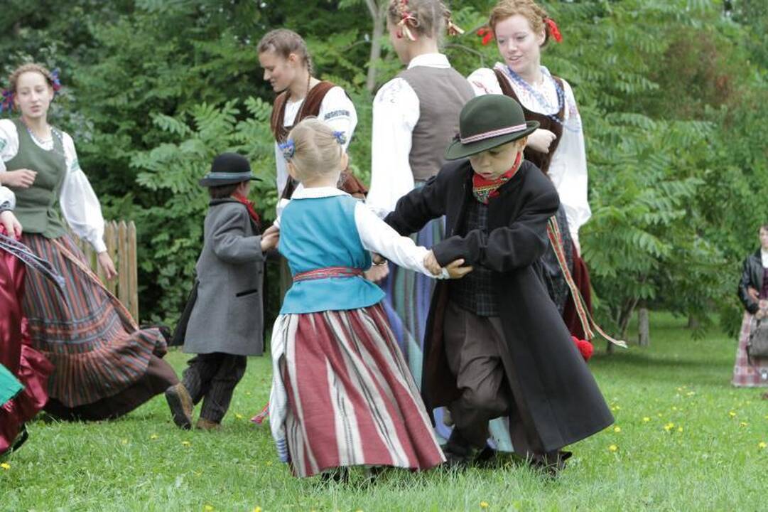 Klaipėdos Botanikos sode – folkloro šventė