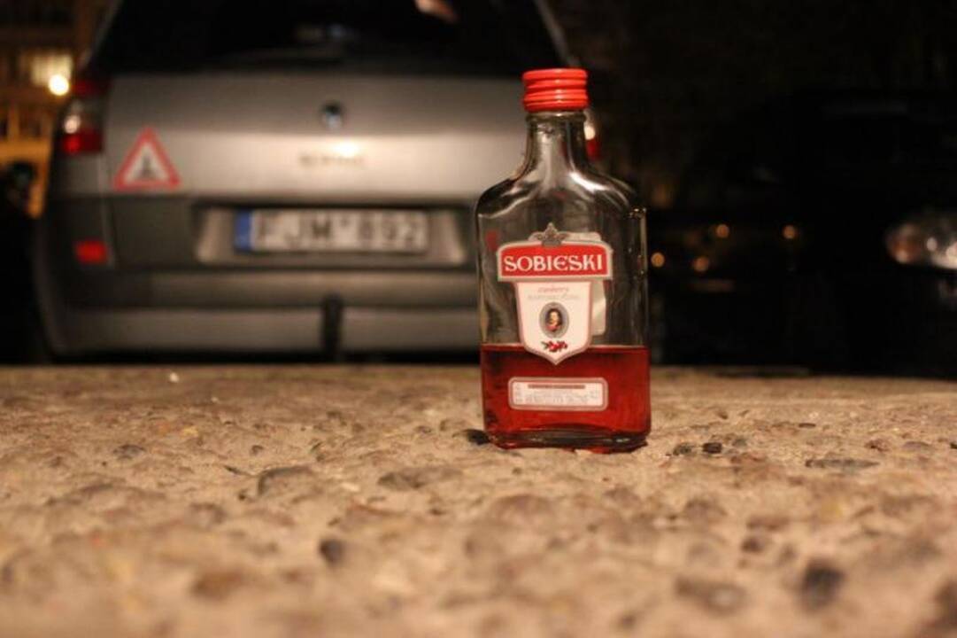 Žurnalisto tyrimas: naktiniai barai spjauna į įstatymą
