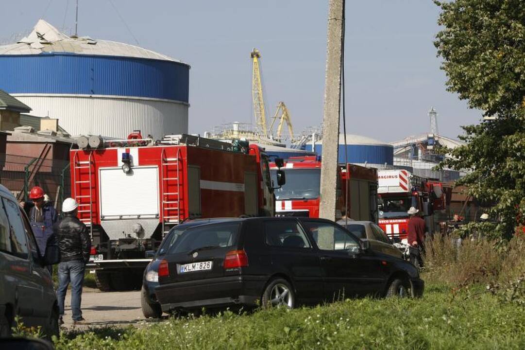 Klaipėdoje netoli uosto degė negyvenamas namas
