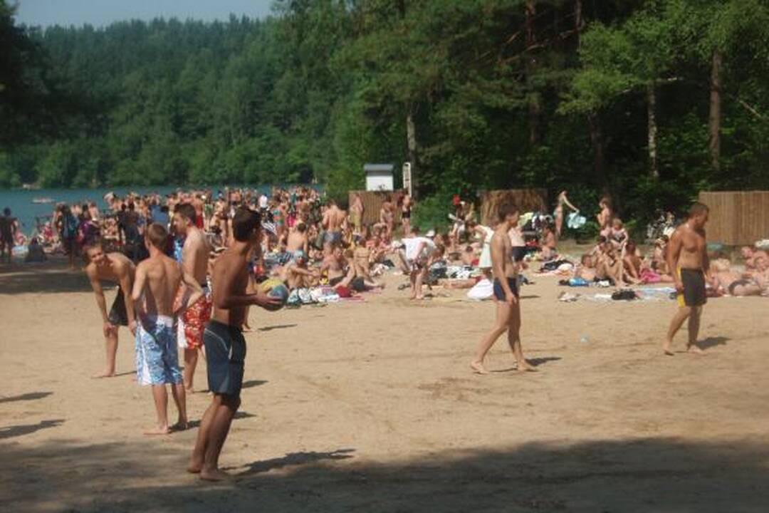 Dėl karščių visi vilniečių keliai veda prie vandens 