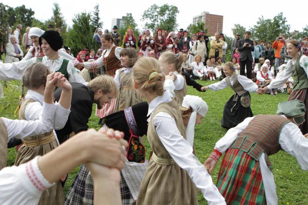 Klaipėdos Botanikos sode – folkloro šventė