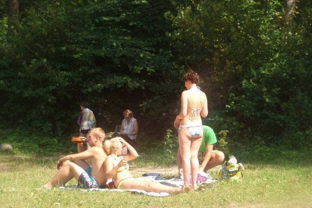 Dėl karščių visi vilniečių keliai veda prie vandens 