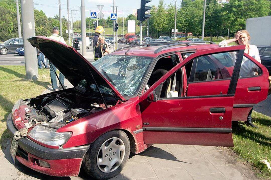 Sankryžoje prie Spaudos rūmų – vėl avarija