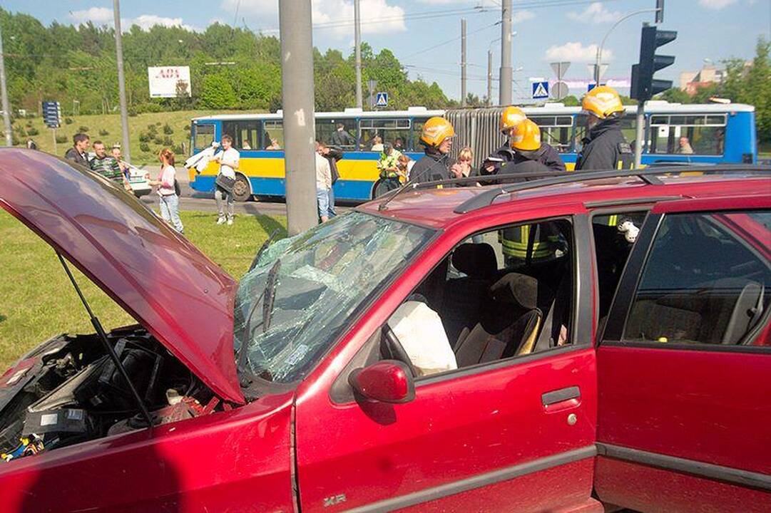 Sankryžoje prie Spaudos rūmų – vėl avarija