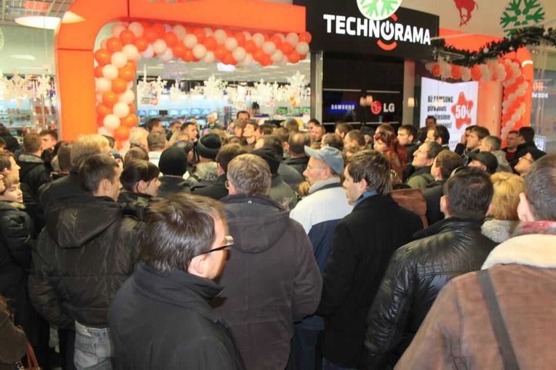 Kauno pirkėjai plūstelėjo į „Technoramą“