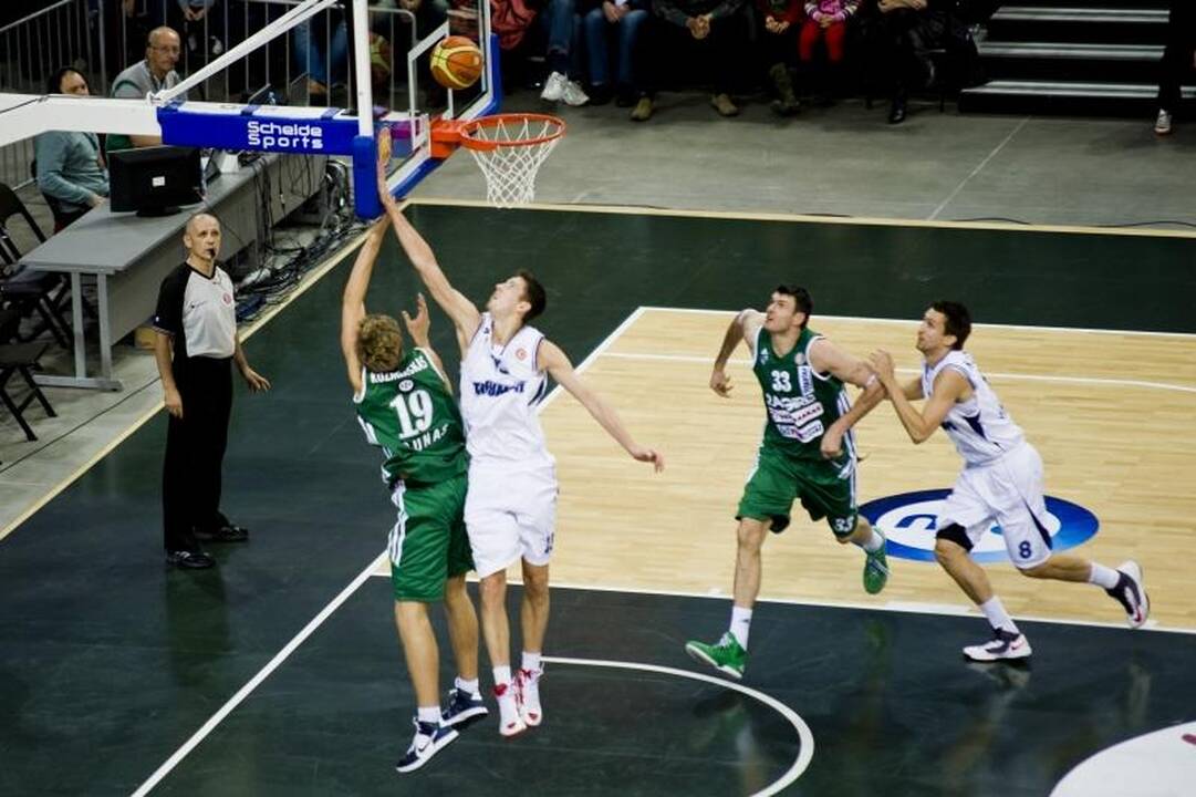 „Žalgiris“ po dramatiškos kovos palaužė „Triumph“ (komentarai)