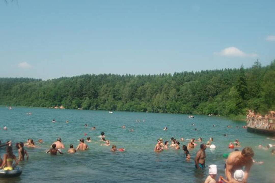 Dėl karščių visi vilniečių keliai veda prie vandens 
