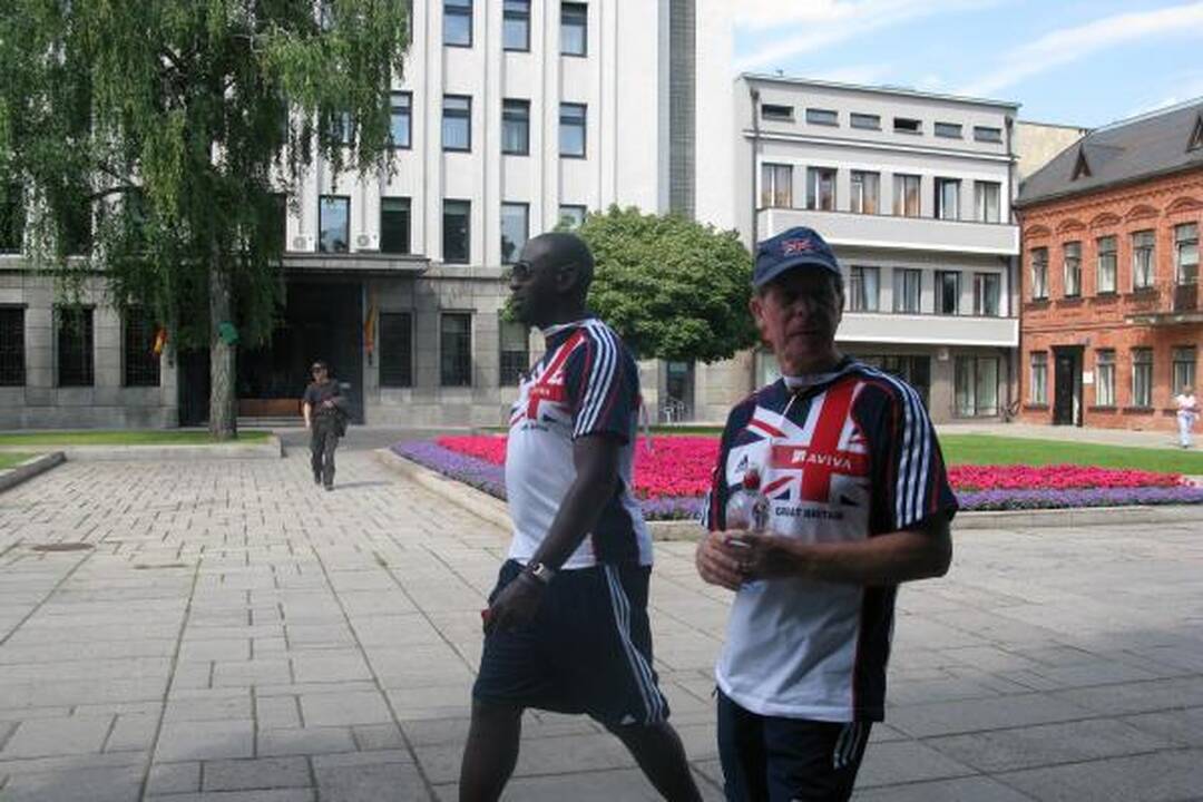 Po miestą pasklido jaunieji lengvaatlečiai