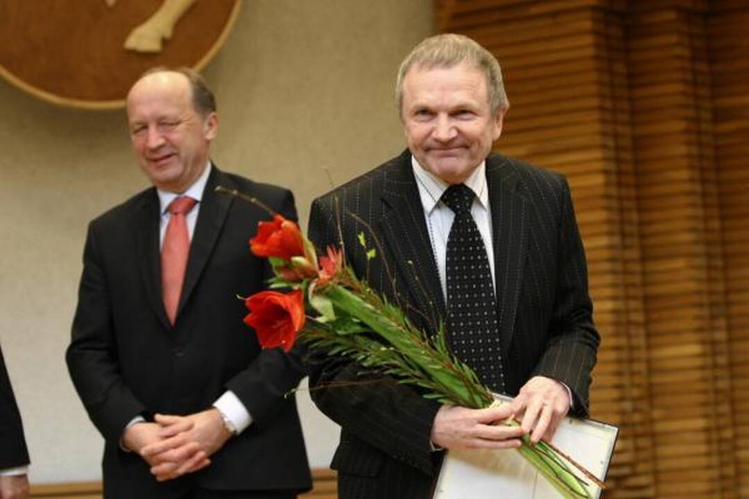 Menininkams įteiktos Vyriausybės premijos