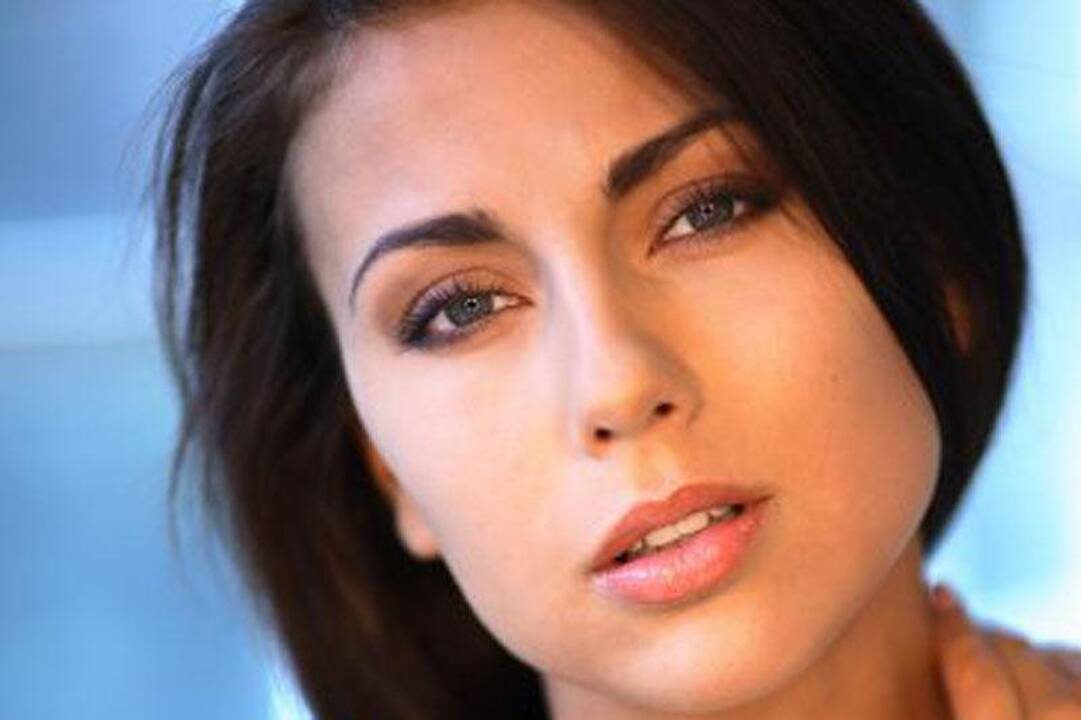 Julija iš „Pinup Girls“: apsinuoginau vardan meno