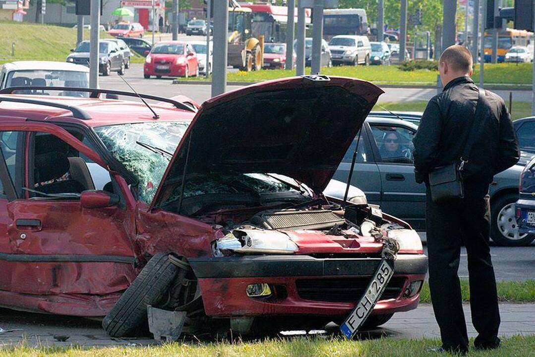 Sankryžoje prie Spaudos rūmų – vėl avarija