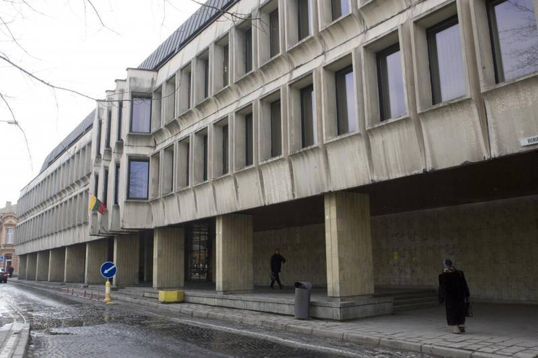 SAM nori be konkurso įsigyti paslaugas našlaičiams